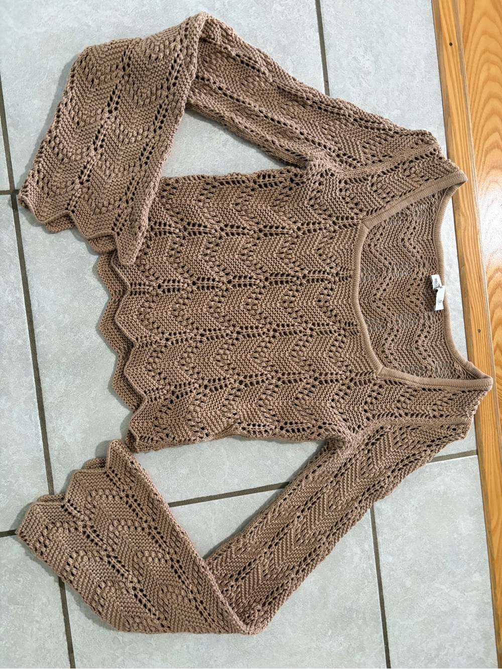 Hollister Taupe Crochet Scallop Hem Scoop Neck Sweater